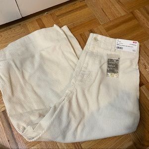 Wide leg high waisted corduroy cropped pants